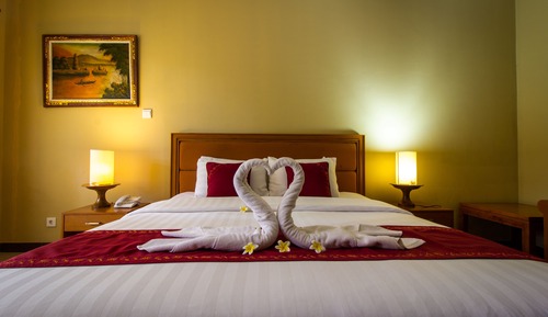 Poolside Bungalow with Terrace