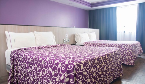 Habitación con 2 camas individuales