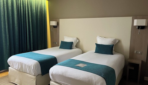 Habitación con 1 cama doble o 2 individuales
