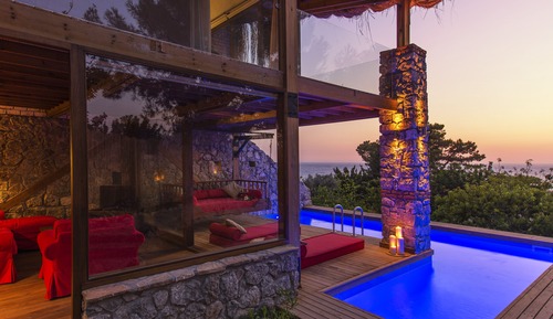 Dúplex, vistas al mar