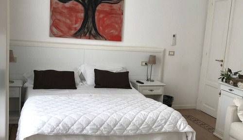 Habitación superior, balcón, vistas al mar