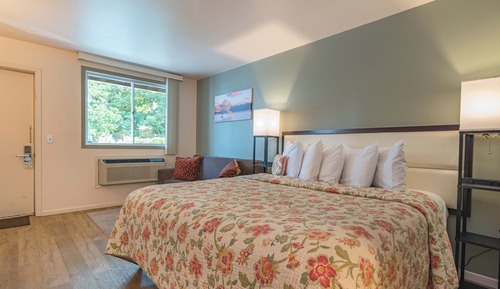 Habitación Deluxe doble, 1 cama de matrimonio grande con sofá cama