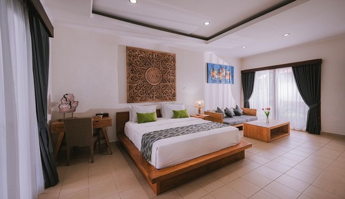 Suite estudio, vistas al jardín