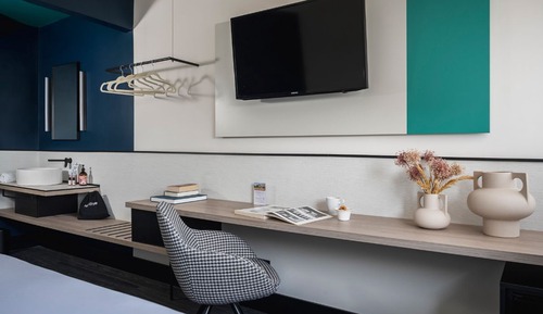 Habitación superior con 1 cama doble o 2 individuales