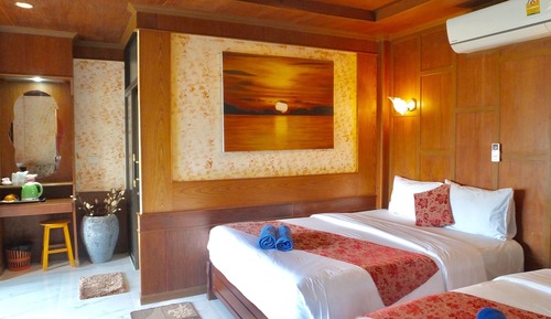 Habitación, junto a la piscina (Air Con)