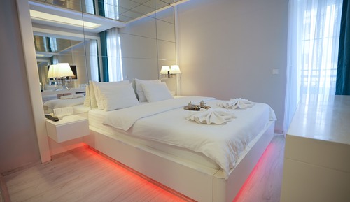 Habitación Deluxe doble, 1 cama de matrimonio, no fumadores, vistas a la ciudad