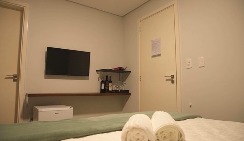 Suite 01