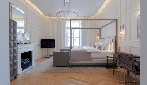 Suite Signature