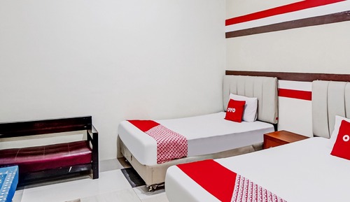 Habitación estándar con 2 camas individuales