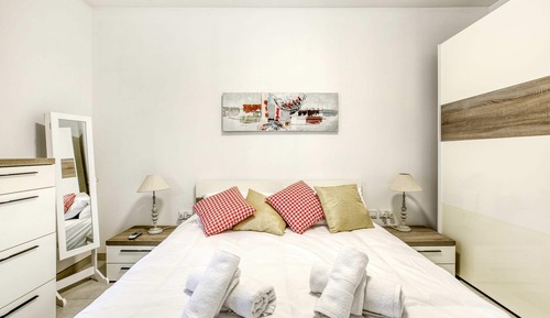 Apartamento básico, varias camas