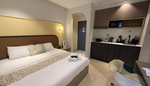 Estudio superior, 1 cama de matrimonio grande