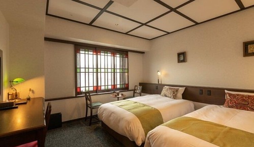 Habitación superior con 2 camas individuales