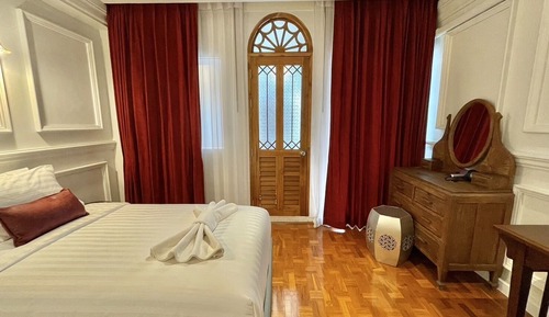 Habitación triple sénior