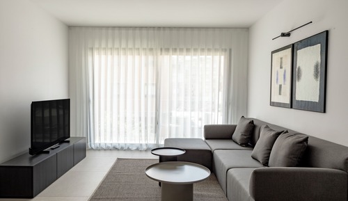 Apartamento familiar, 3 habitaciones, balcón