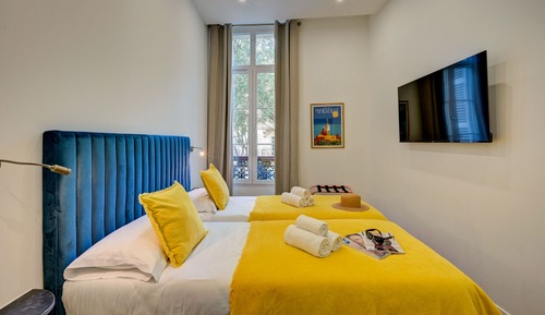 Habitación superior con 2 camas individuales