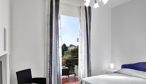 Apartamento, 3 habitaciones, balcón