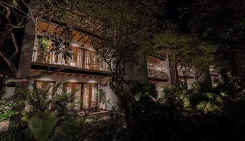 Habitación junior, 1 habitación, en una planta alta