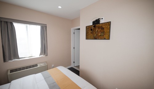 Habitación básica, 1 cama de matrimonio