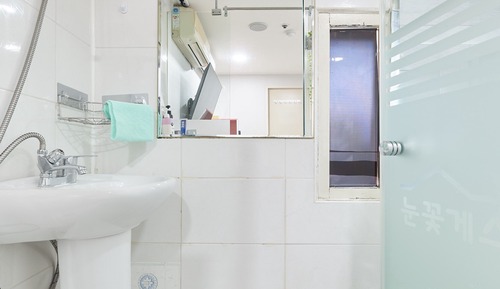 Deluxe Single Room [Fitness coupon + free buffet all day]
