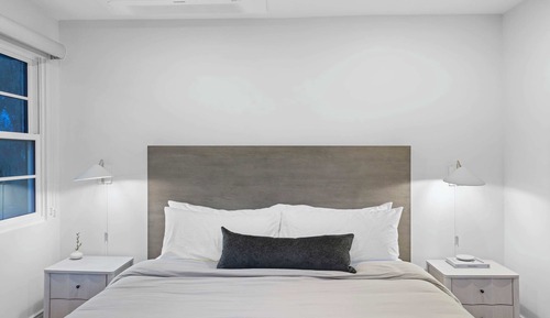 Apartamento de lujo, varias habitaciones, cocina, vistas a la montaña