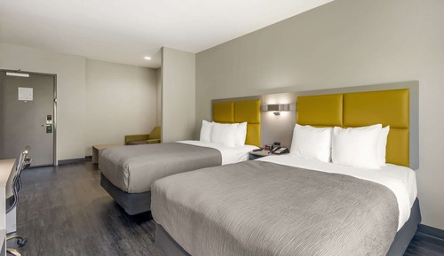 Suite, 2 camas de matrimonio, no fumadores