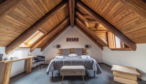 Habitación doble superior, 1 cama de matrimonio grande, baño privado, vistas al mar