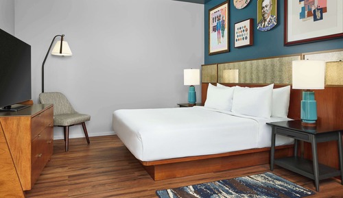 Ático, 1 habitación