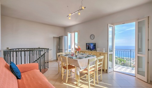 Apartamento familiar, 2 habitaciones, 2 baños (Palms Villa - Sea View)
