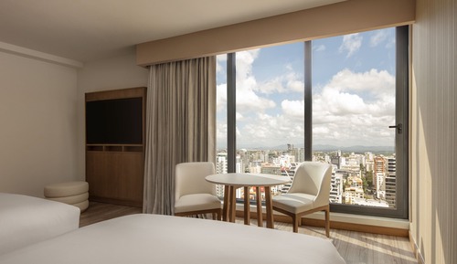 Habitación Deluxe, 2 camas de matrimonio, no fumadores, vistas a la ciudad