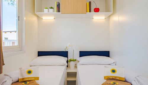 Lodge Deluxe - MD (Deluxe Mobile Home)