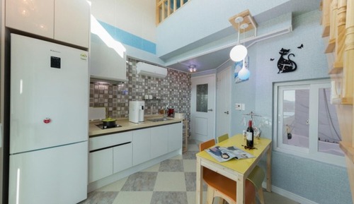 Room (Room 201 (Ocean View Whirlpool))