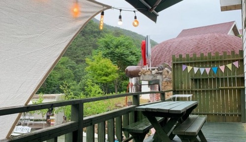 Room (4 Dong Prague (Unshared House Duplex))