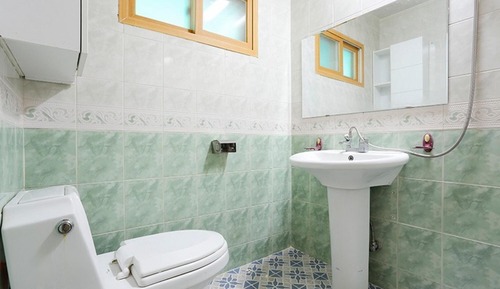 Room (Room 202 (Ocean View))