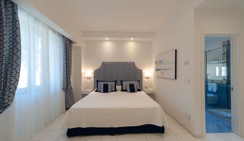 Habitación clásica con 1 cama doble o 2 individuales, 1 habitación