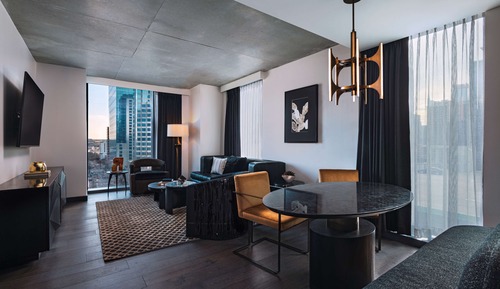Suite (Brazos)