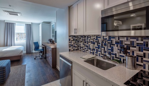 Habitación, 1 cama de matrimonio, accesible para personas con discapacidad (Mobility & Hearing)