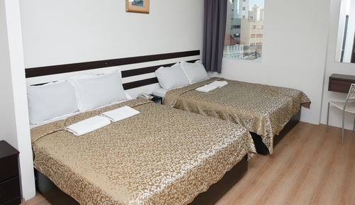 Standard Quad - 02 Queen Beds