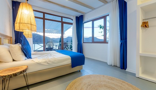 Habitación superior, terraza, vistas al mar