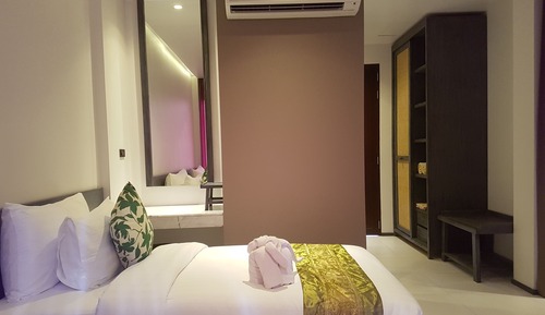 Habitación estándar con 1 cama doble o 2 individuales