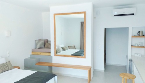 Suite exclusiva, 1 cama de matrimonio grande con sofá cama, bañera de hidromasaje, vistas al mar