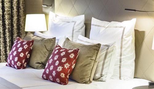 Habitación estándar, 1 cama de matrimonio grande, balcón