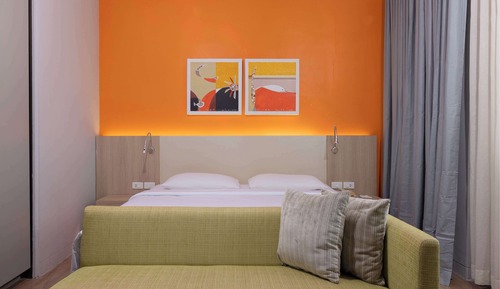 Suite junior, 1 cama de matrimonio grande, bañera accesible, vistas a la ciudad