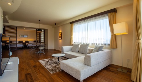 Suite, fumadores (1001)