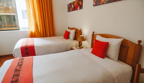 Habitación con 2 camas individuales