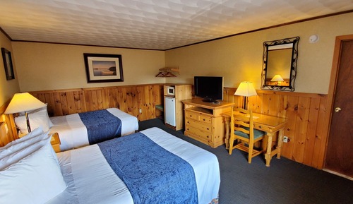 Habitación estándar, 2 camas de matrimonio (Middle Building)