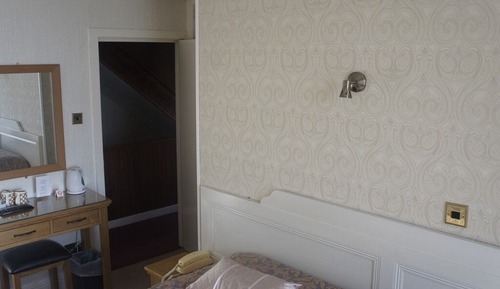 Habitación doble, baño privado