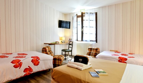 Habitación cuádruple estándar