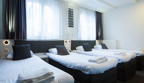 Habitación cuádruple (Budget)