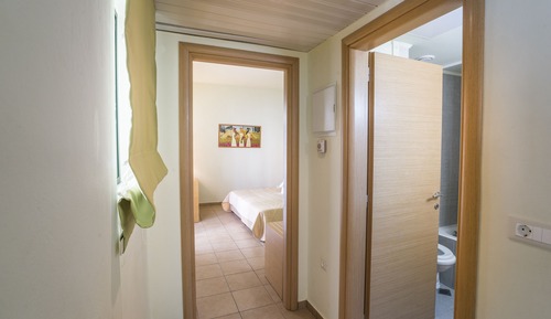 One Bedroom Apartment with Garden View