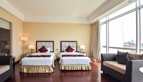 Premier Deluxe Twin Room